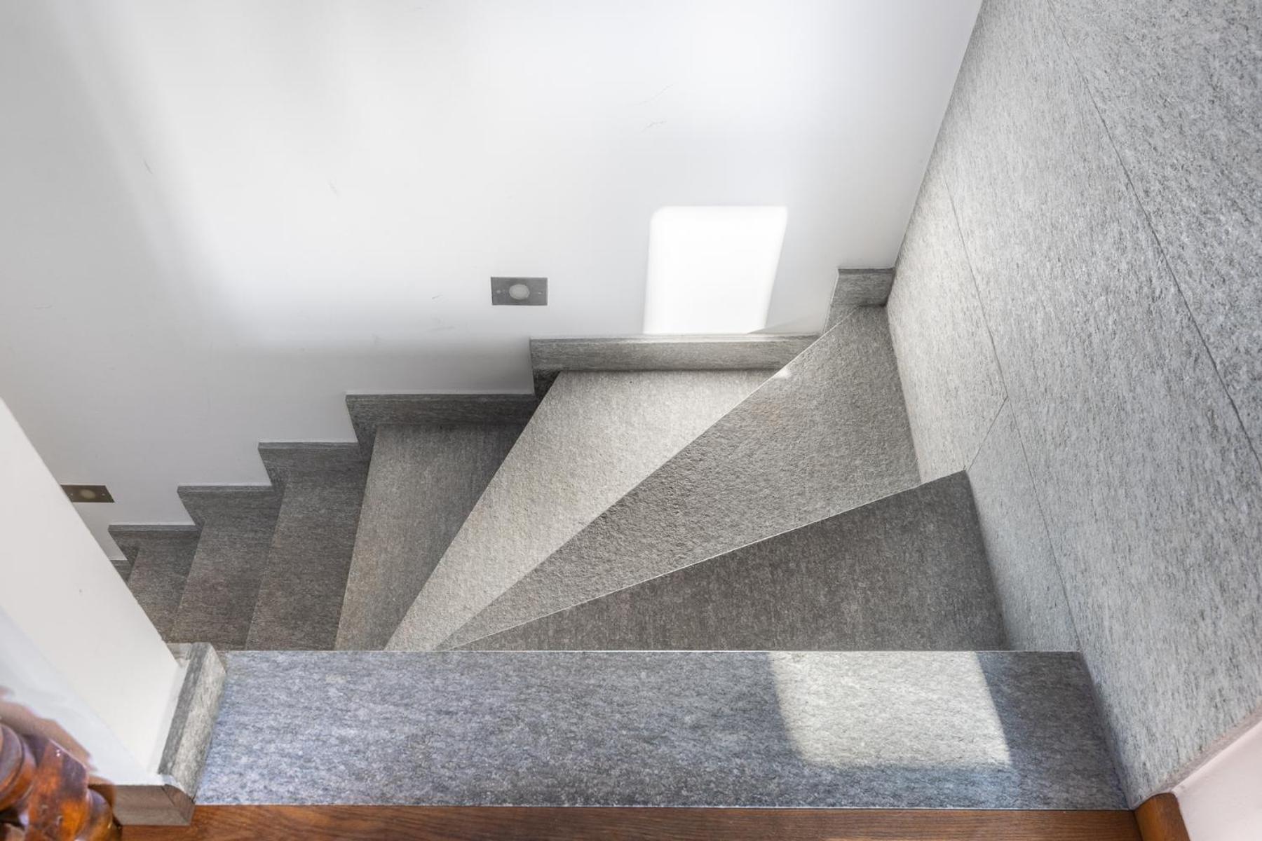 Appartamento Strepitoso Loft Con Vista Duomo Alba  Esterno foto