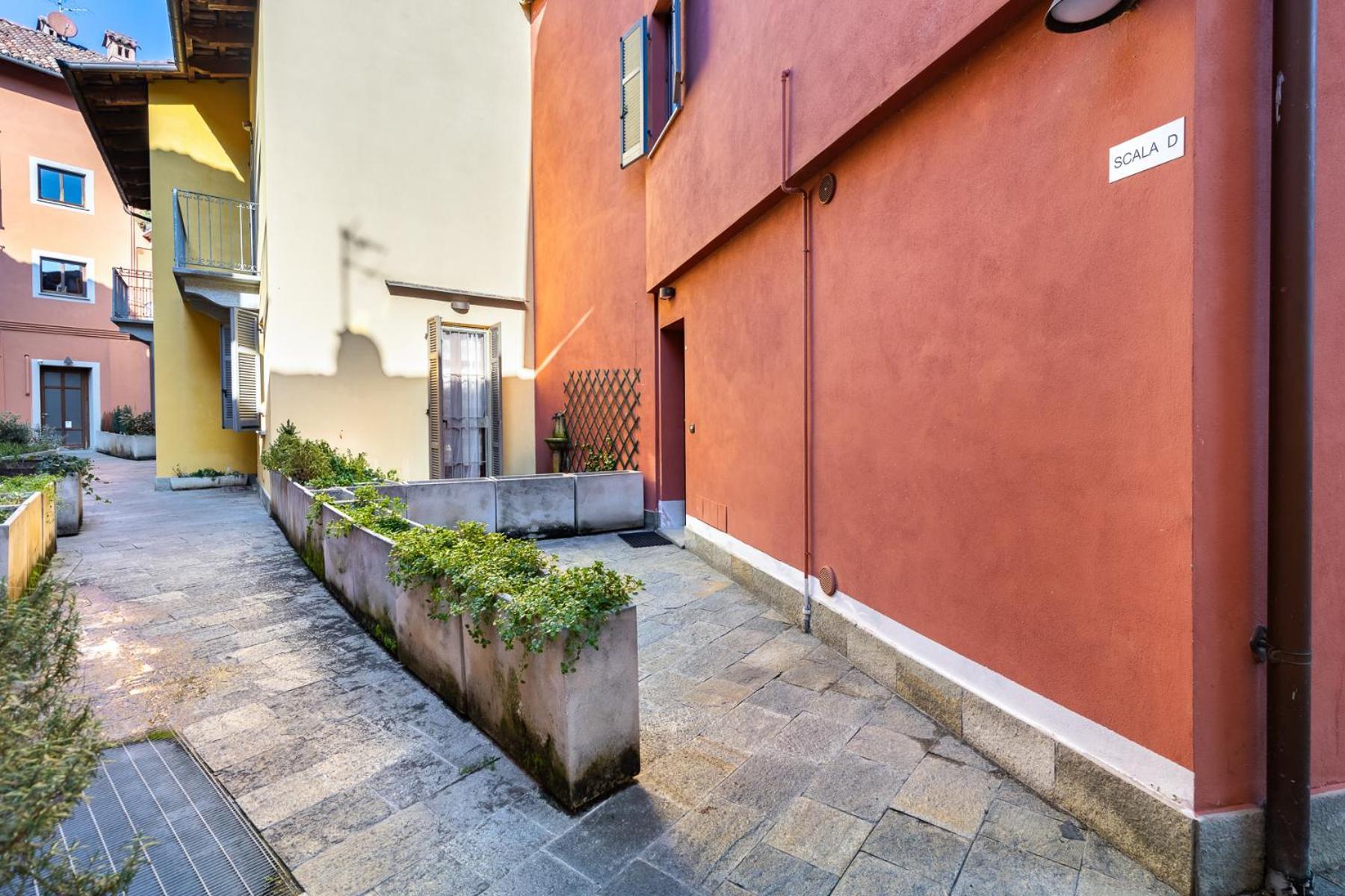 Appartamento Strepitoso Loft Con Vista Duomo Alba  Esterno foto