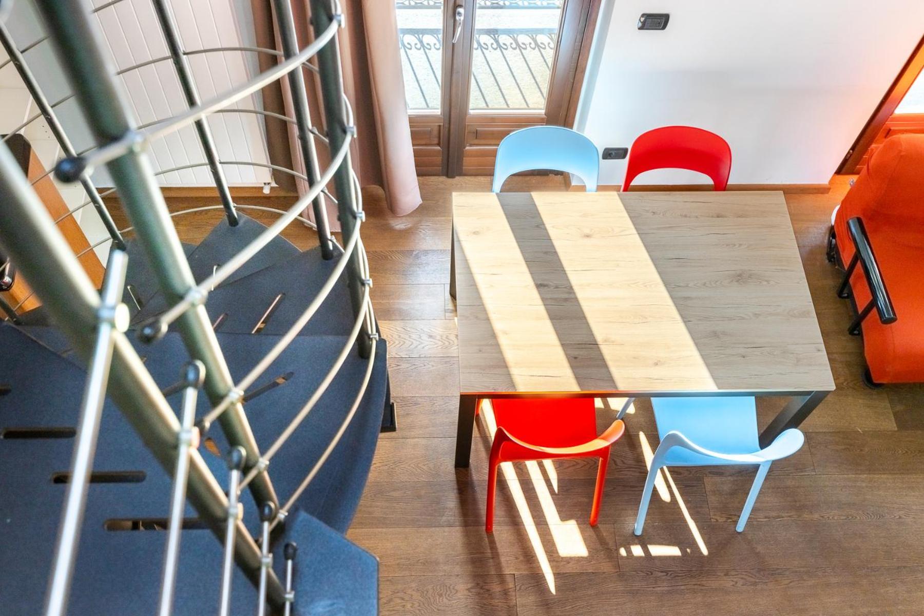 Appartamento Strepitoso Loft Con Vista Duomo Alba  Esterno foto