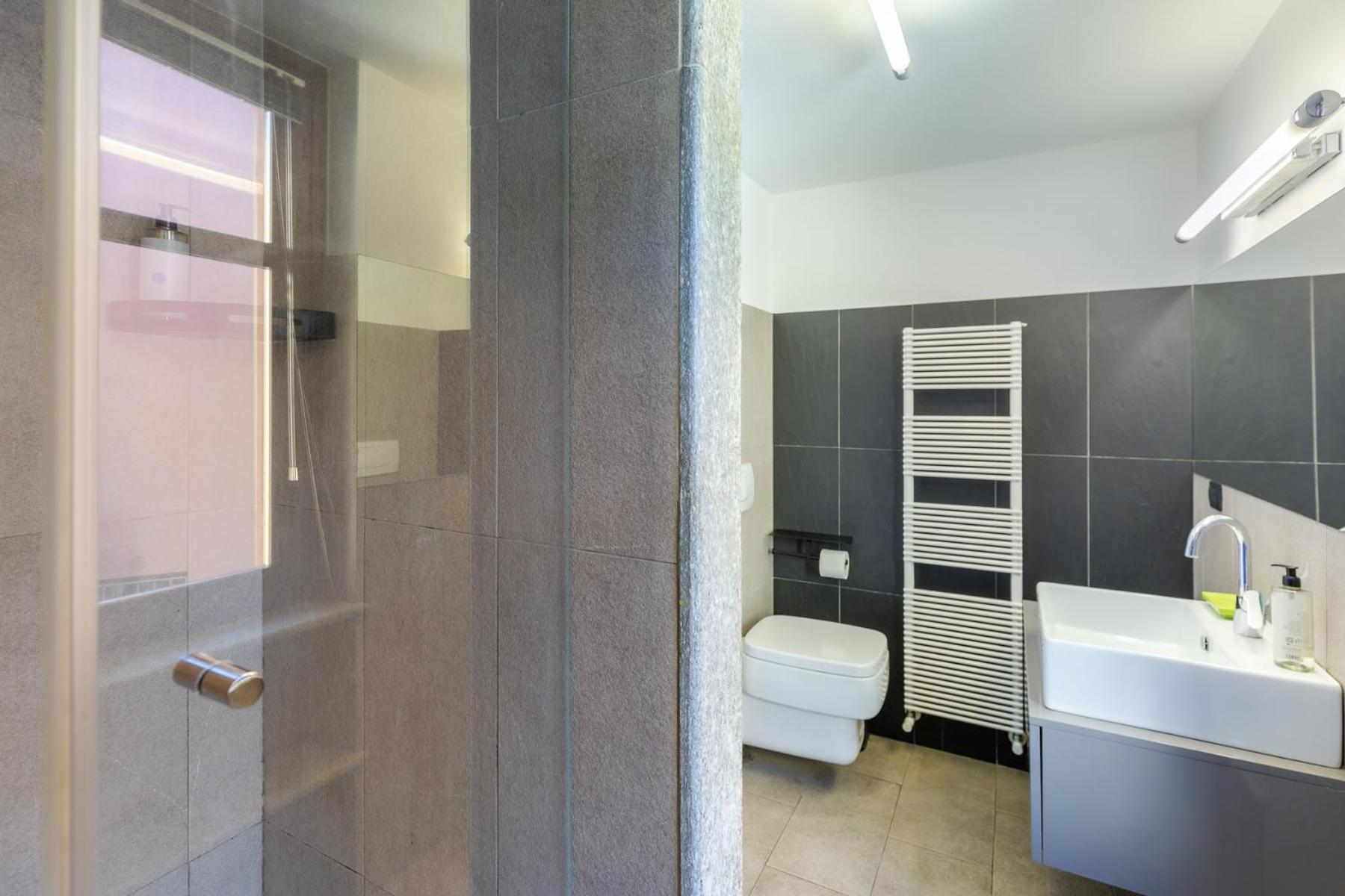 Appartamento Strepitoso Loft Con Vista Duomo Alba  Esterno foto